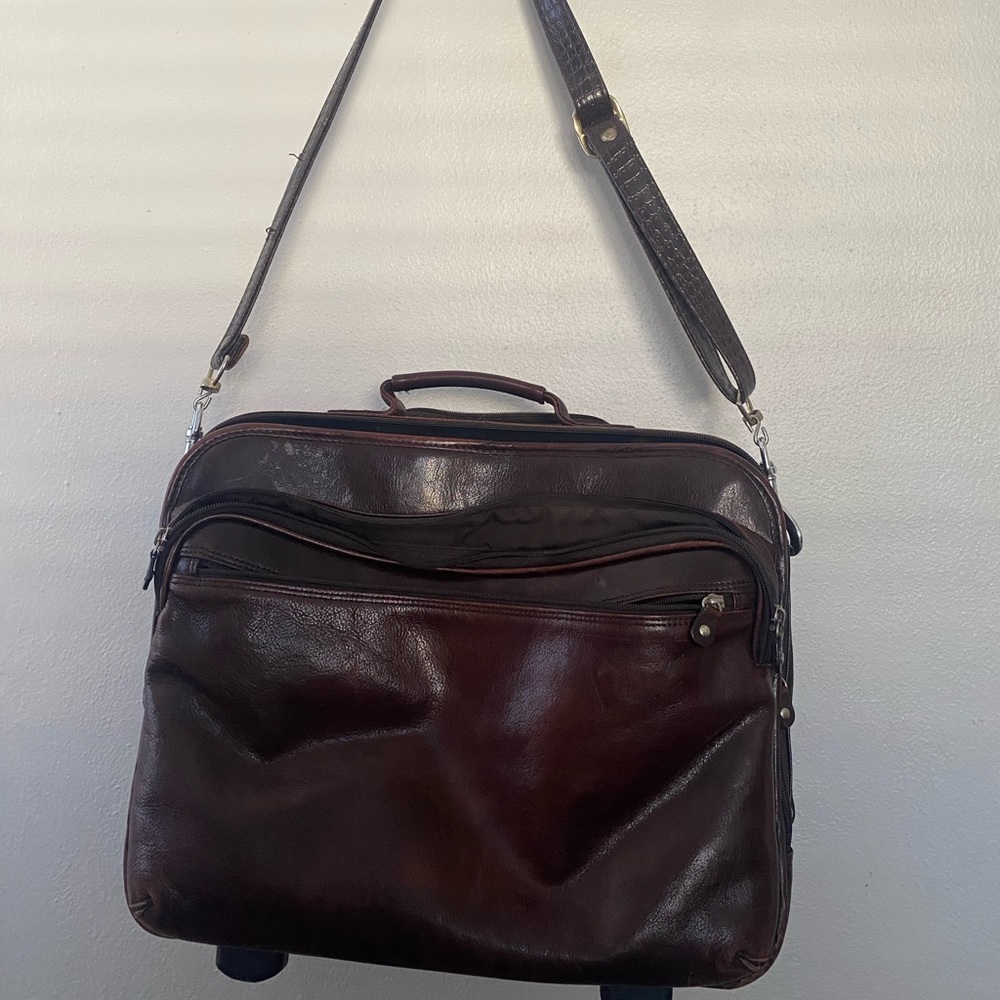 Wilson’s expandable leather briefcase, brown